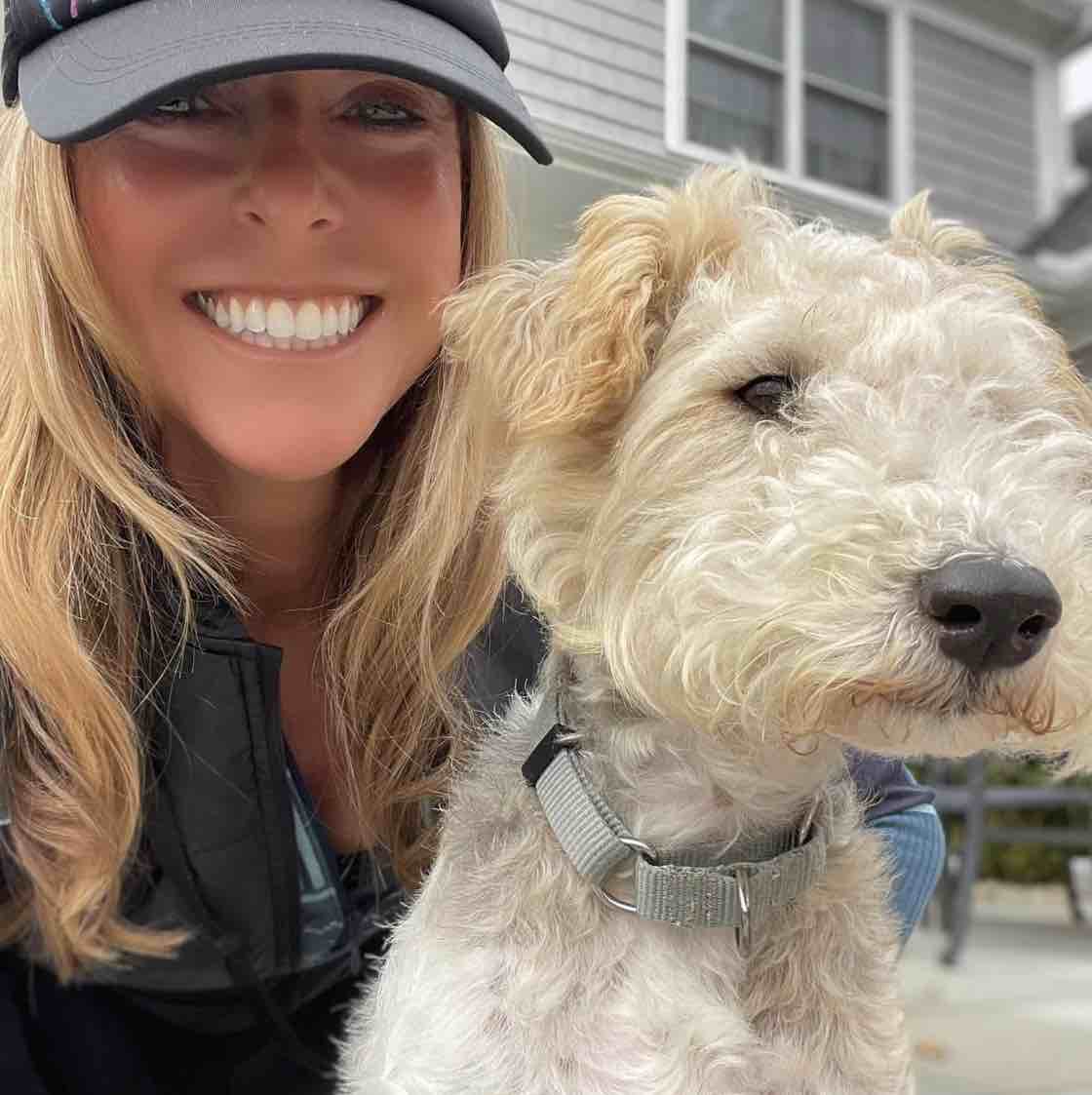 A picture of Joni, a 5 years 10 months old Smooth and Wire Fox Terrier dog.